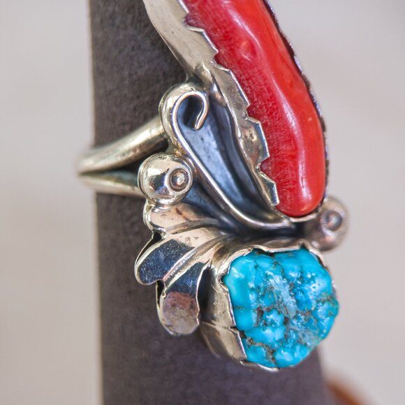Vintage Sterling Silver Turquoise & Coral Ring – Navajo-Style Split Shank - Picture 2 of 11